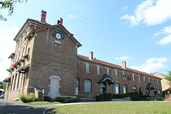 Mairie Charnay Mâcon 8